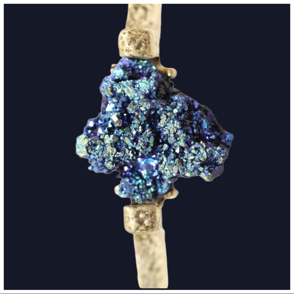 Handmade Druzy Metallic Textured Gold Bracelet - Picture 3 of 5